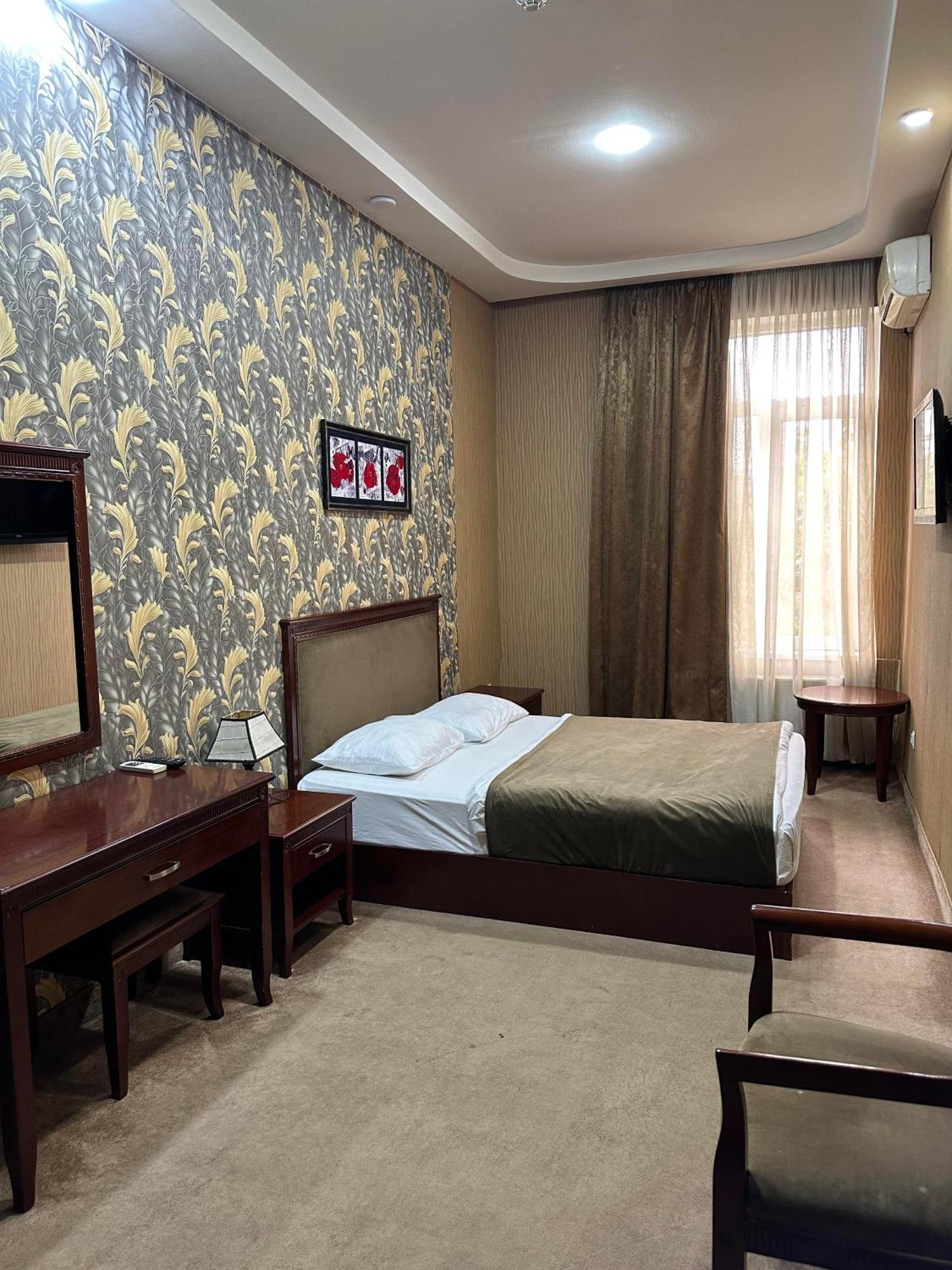 Margo Palace Hotel Tbilisi Bagian luar foto